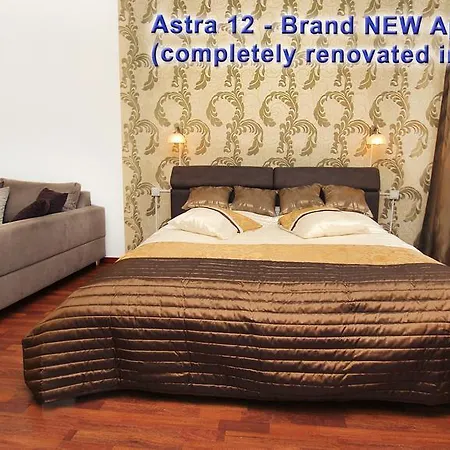 Apartment Astra 12 - Amazing Castle And River View Prag