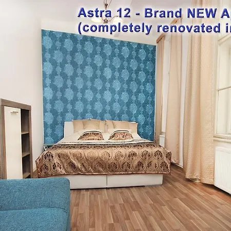 Apartment Astra 12 - Amazing Castle And River View Prag