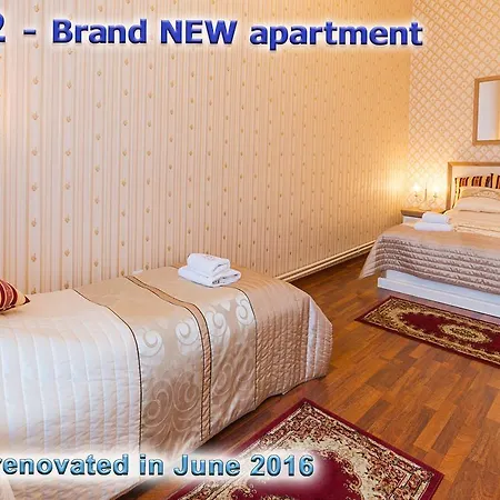 Astra 12 - Amazing Castle And River View Apartment *